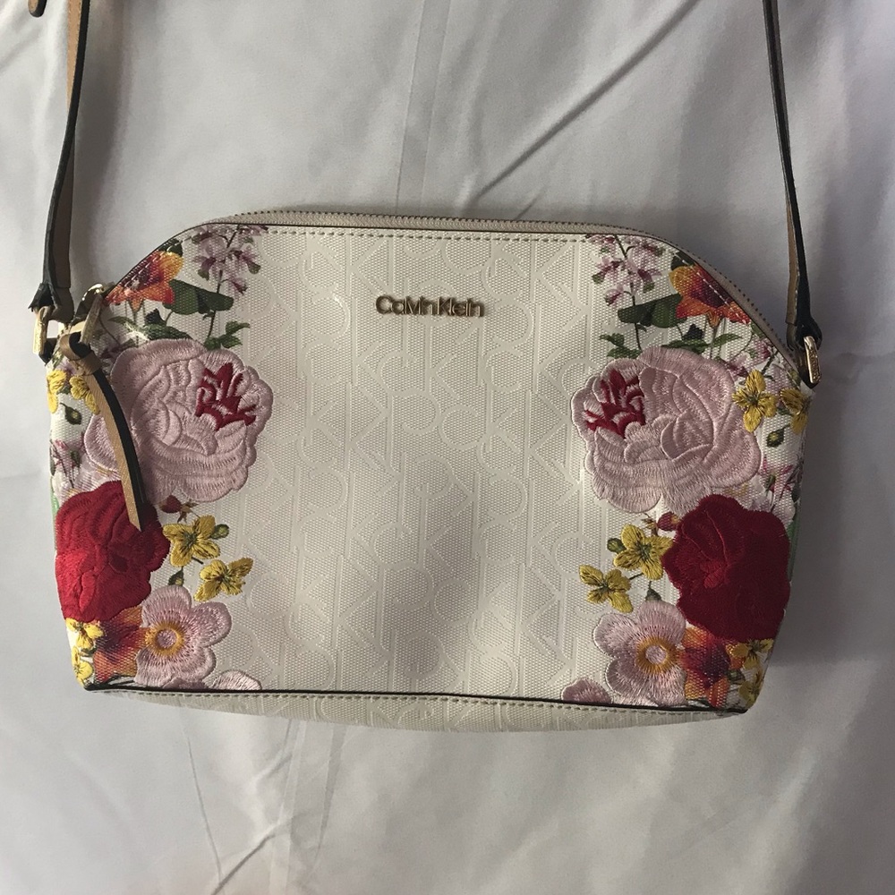 Calvin Klein White Floral Appliqué Crossbody Bag